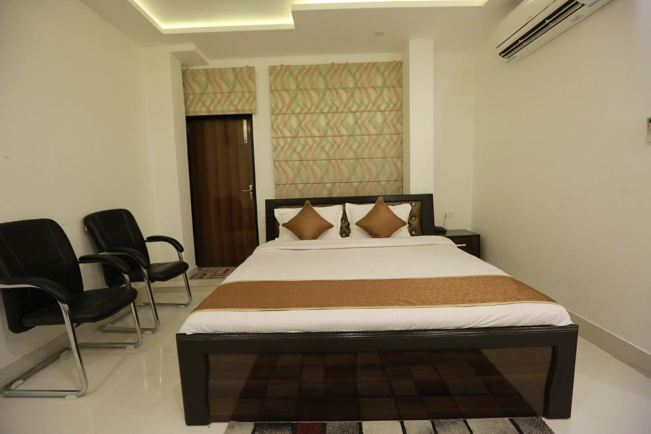 Oyo 8837 Hotel Surya Galaxy Kanpur Exterior photo